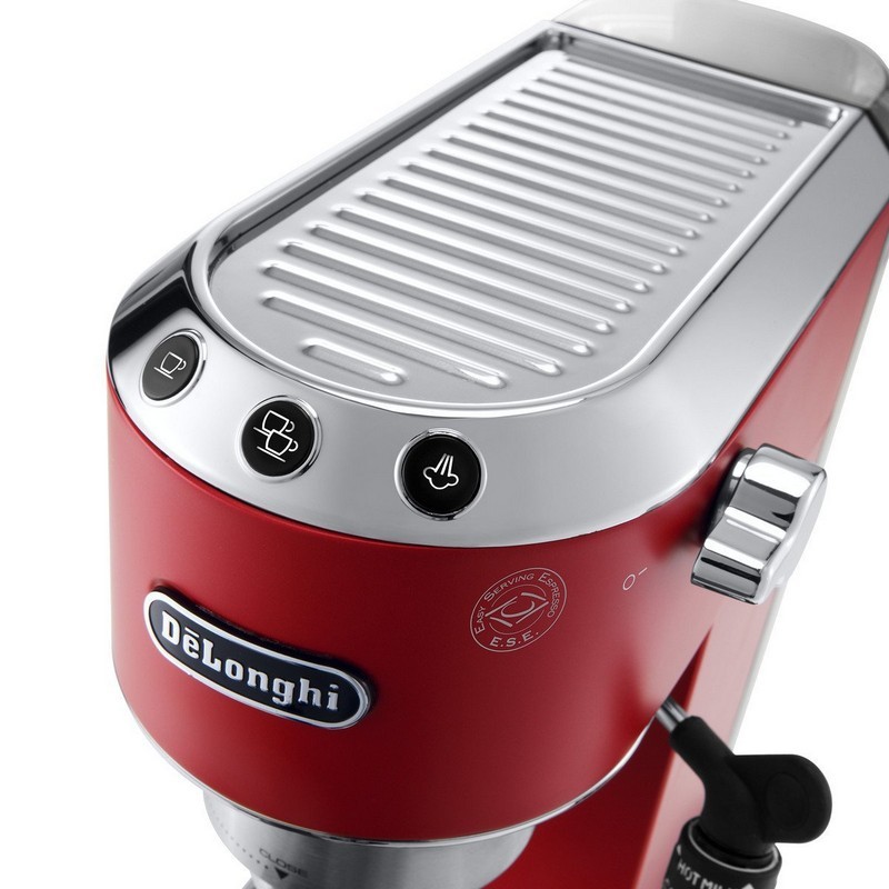 Máquina de Café DeLonghi EC 685R - Foto geral da máquina de café; interface frontal - Item5