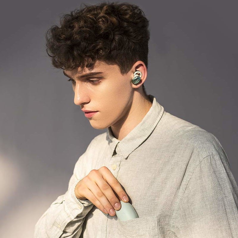 1more stylish true wireless earbuds