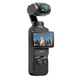 DJI Osmo Pocket 3 Creator Combo - vue à 45 degrés