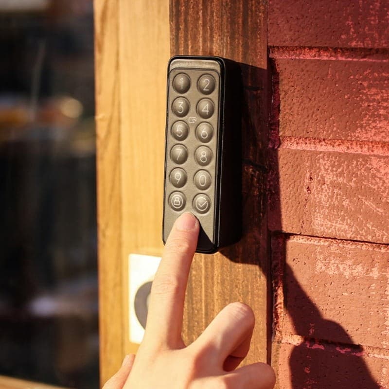 SwitchBot Keypad Touch Preto - Teclado inteligente para fechadura - sensor de impressões digitais