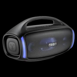 Enceinte portable noire avec poignée intégrée, grille en tissu, logo Tribit centré, woofers visibles et bandes LED bleues latérales, design robuste IP67