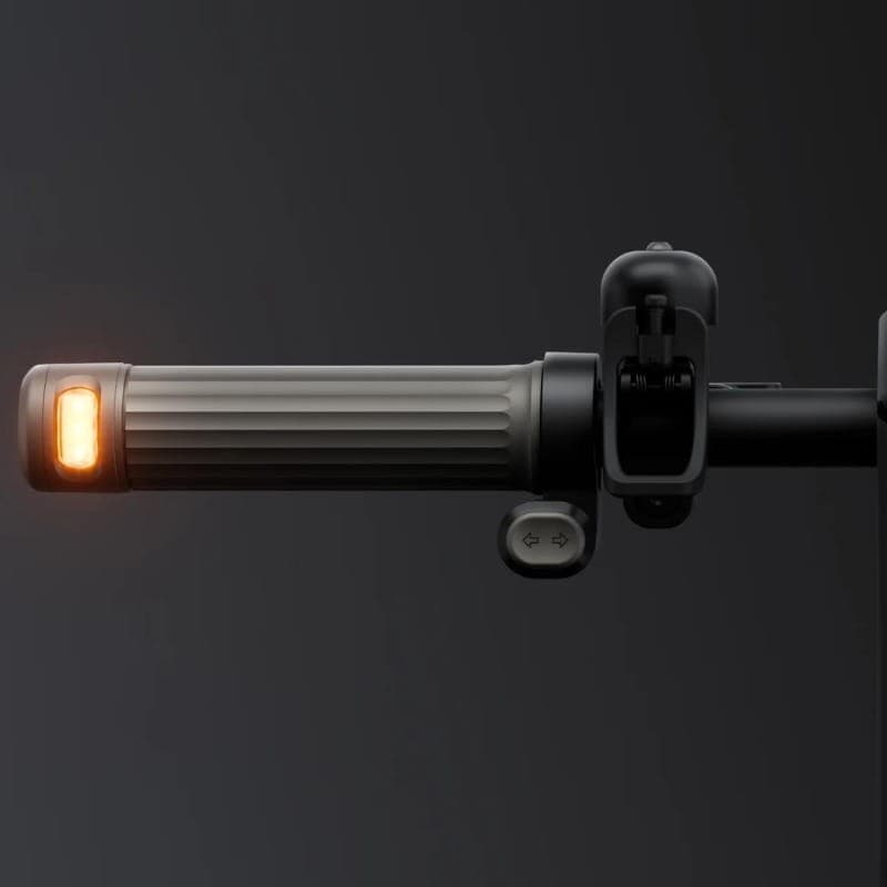 Xiaomi Electric Scooter 4 Pro Max Gris - Trottinette électrique - lumière directionnelle
