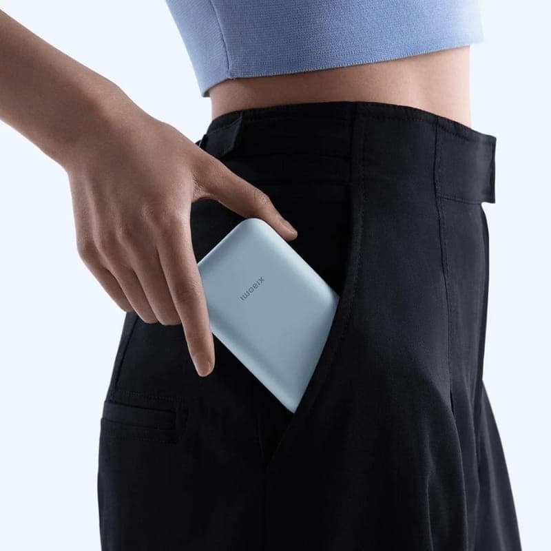 Xiaomi Power Bank 10000mAh (Cable Integrado) 22,5W Azul - tamaño compacto