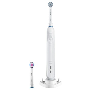 Escova de dentes elétrica Braun Oral-B PRO 900 + 2 recargas branca