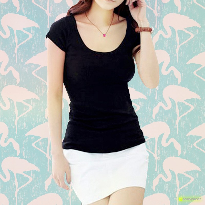 Camisa Preta Básica Scoopneck