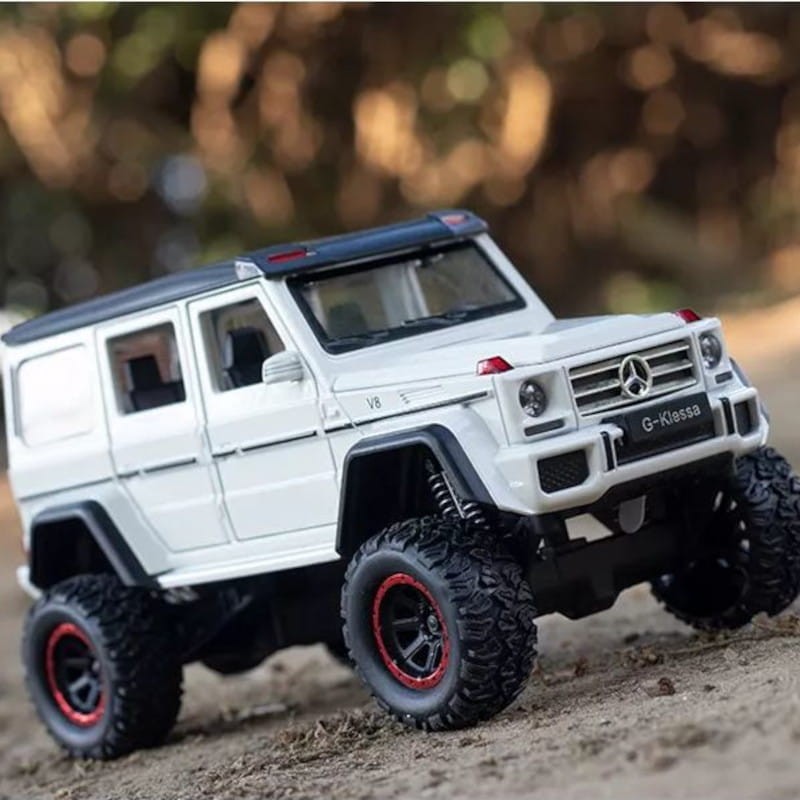 Carro Die-Cast CZ27 1/32 Mercedes Benz G500 Branco - Item5