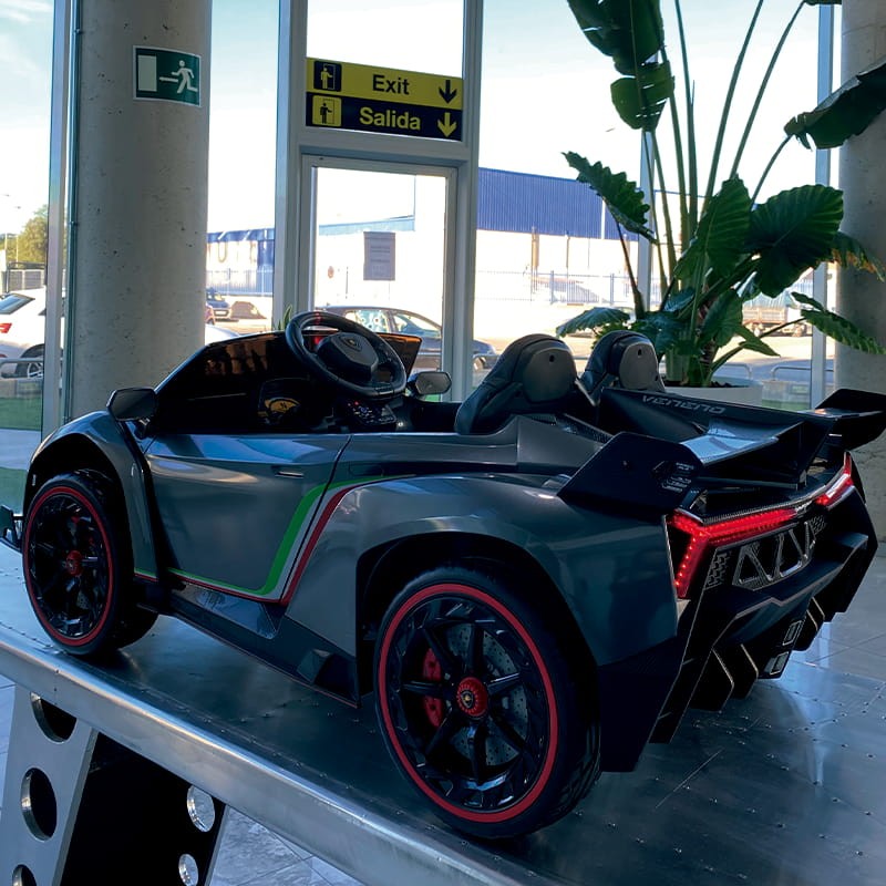 Lamborghini Veneno 12V - Coche Eléctrico para Niños - Clase A Reacondicionado - Ítem10