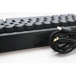 Teclado Ducky Tinker65 RGB MX-Brown com Switches Azuis com conexão USB-C