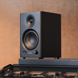 Edifier MR4 21W Preto - Colunas ativas Monitores de estúdio Foto real