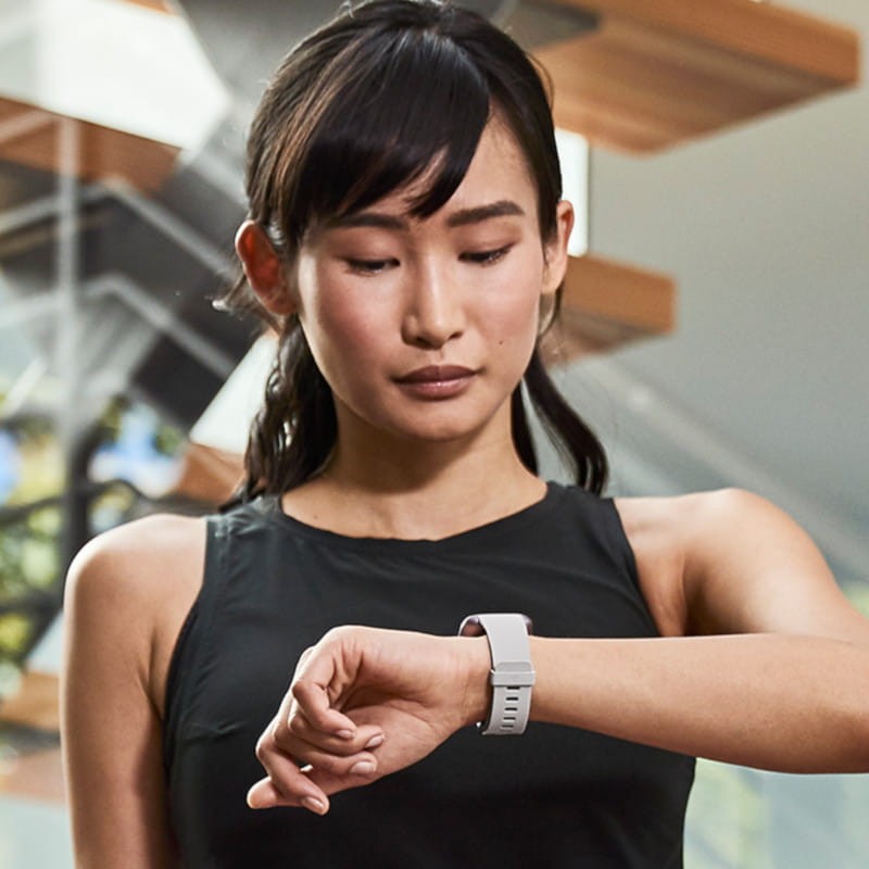 Acheter Fitbit Versa 2 Gris Pierre Aluminium Bracelet Gris Brume PowerPlanetOnline