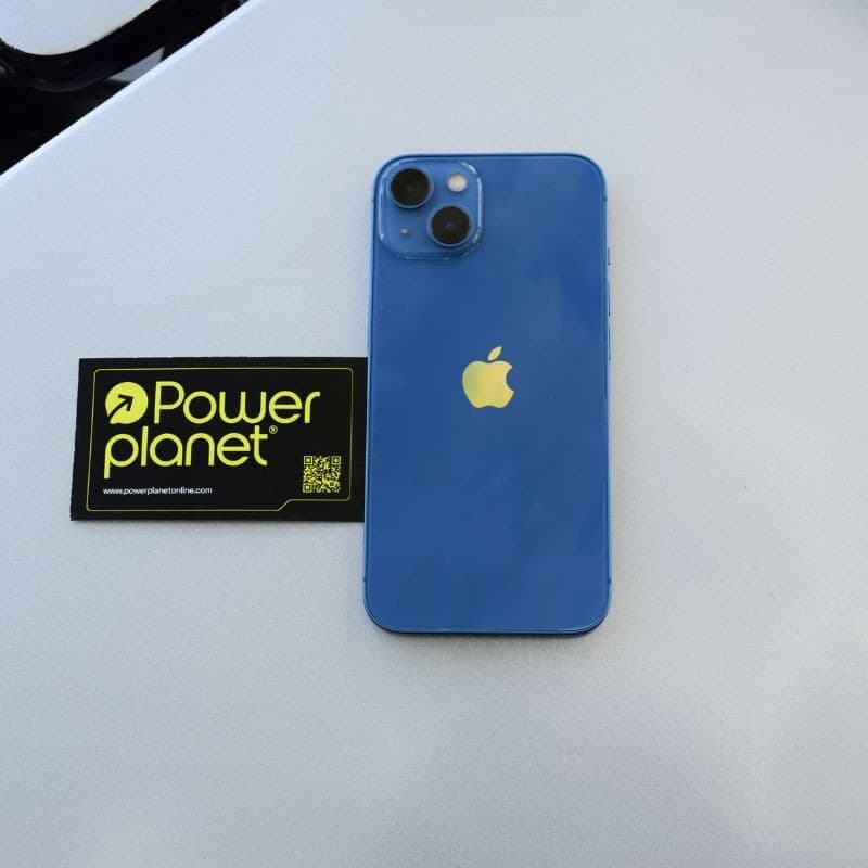 iPhone 13 128GB Azul Renovado Estado Excelente con trasera azul brillante, logo Apple dorado y doble cámara trasera; aspecto limpio y cuidado