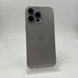 Photo arrière réelle du téléphone portable Apple iPhone 15 Pro Max 256 Go Naturel - Reconditionné - Excellent état