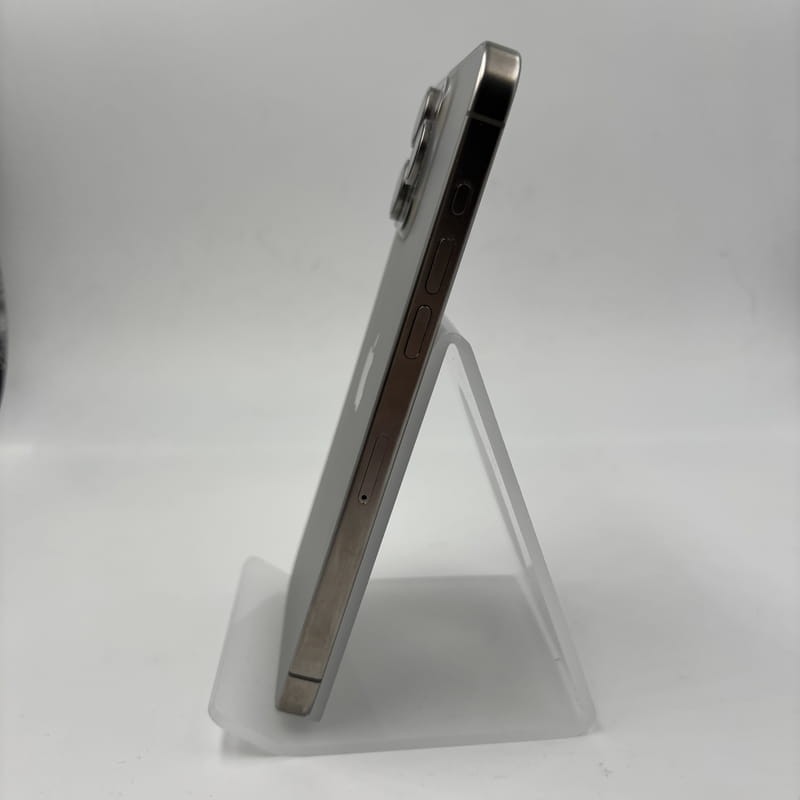 iPhone 15 Pro Max 5G 256Go Titane Naturel Renewed - État Excellent - Ítem4