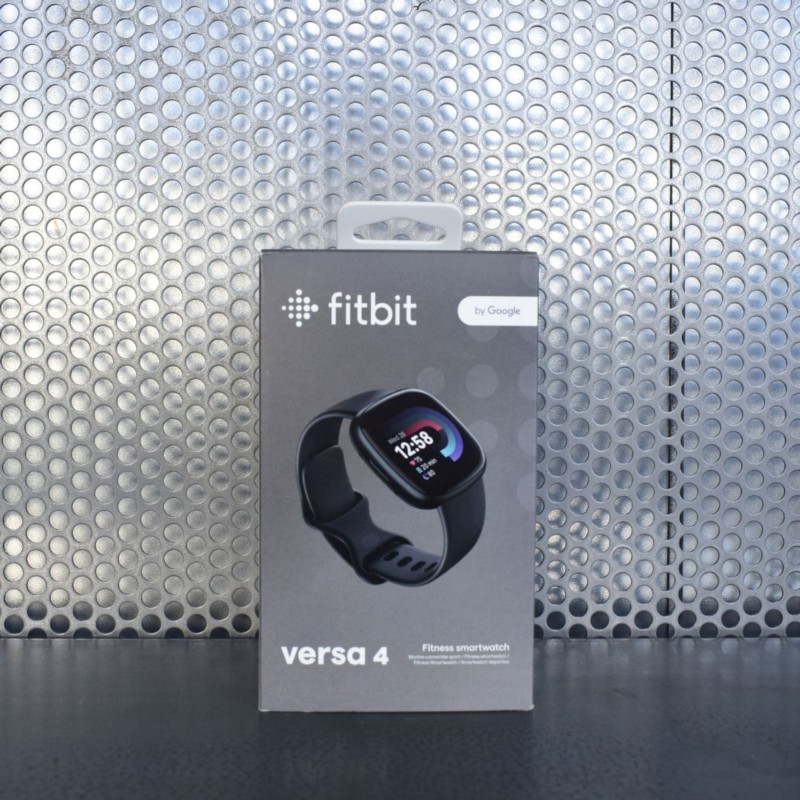 Fitbit Versa 4 - Negro Grafito - Pantalla AMOLED Táctil