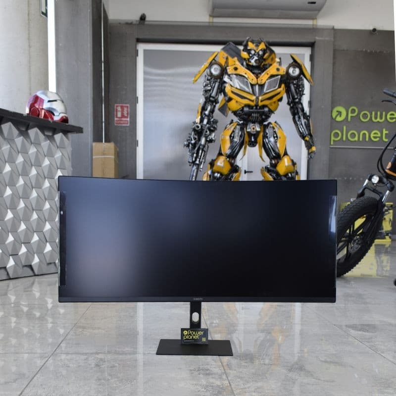 Foto real del Xiaomi Curved Gaming Monitor G34WQi