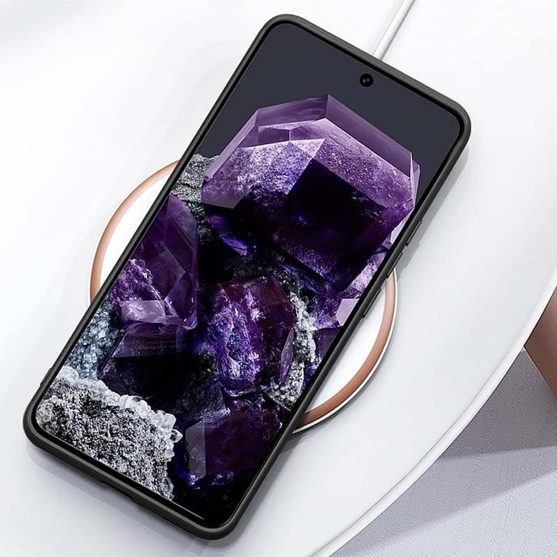 vue avant de l'étui en similicuir Luxury noire pour Google Pixel 8 Pro