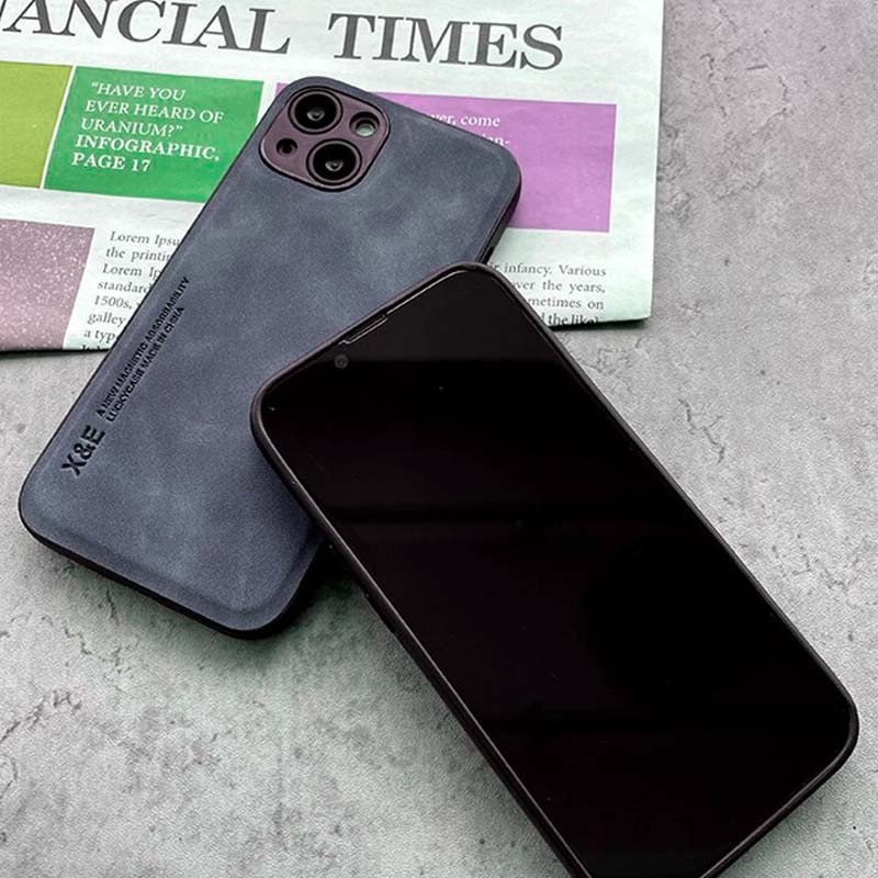Funda de polipiel Magnetic Luxury gris para iPhone 14 Pro - Ítem3