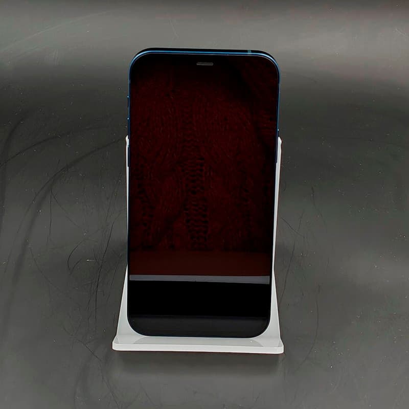iPhone 12 128GB Bleu Reconditionné - État Correct - Photo Réelle - vue avant