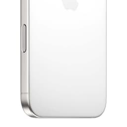Dos en titane blanc satiné, bords arrondis en métal, bouton latéral allongé. Finition premium, reflets doux, design épuré du iPhone 16 Pro Max.