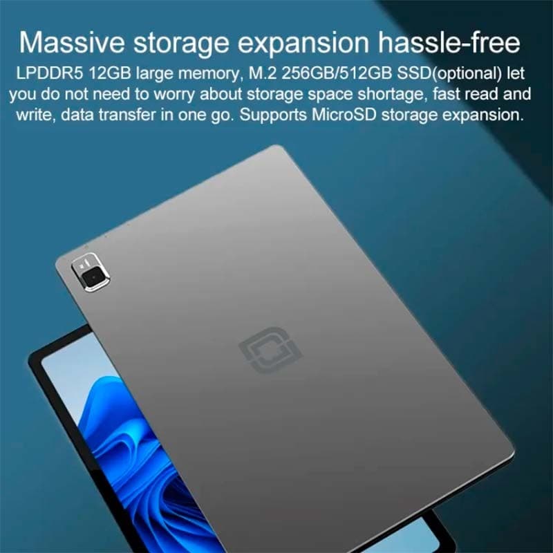 Tablet PC cinzento com traseira metálica, câmera quadrada com flash e bordas finas; tela grande destaca Windows 11, design fino e premium.