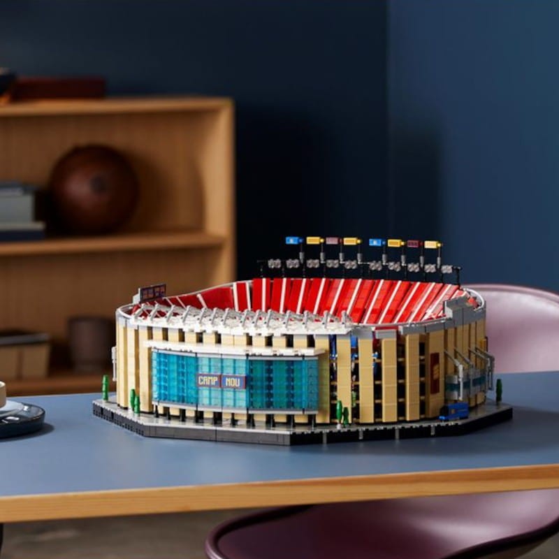 LEGO Creator Camp Nou FC - Ítem7