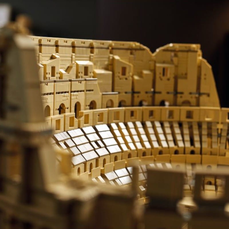 LEGO Creator Coliseo 10276 - Ítem6
