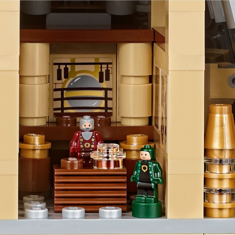 LEGO Harry Potter O Castelo de Hogwarts 71043 - Item4