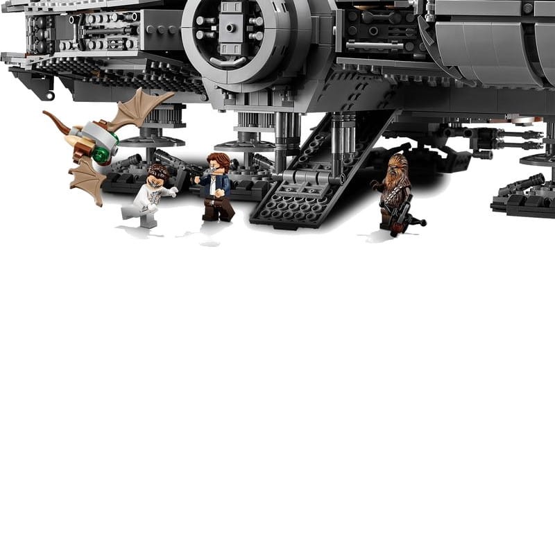 LEGO Star Wars Ultimate Collector Halcon Milenario - Ítem5