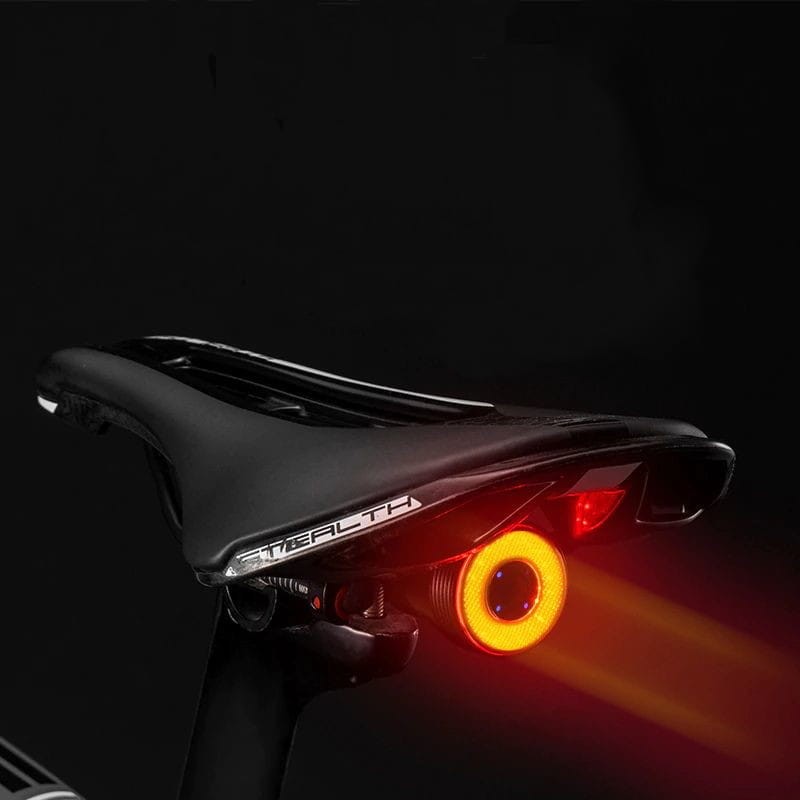 Luz Trasera para Bicicleta con Direccional y Sensor Rockbros