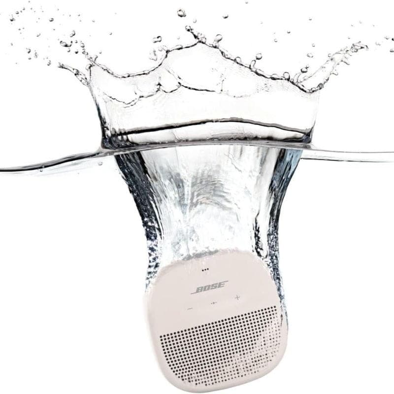Bose SoundLink Micro Blanco - Altavoz Bluetooth imagen en el agua