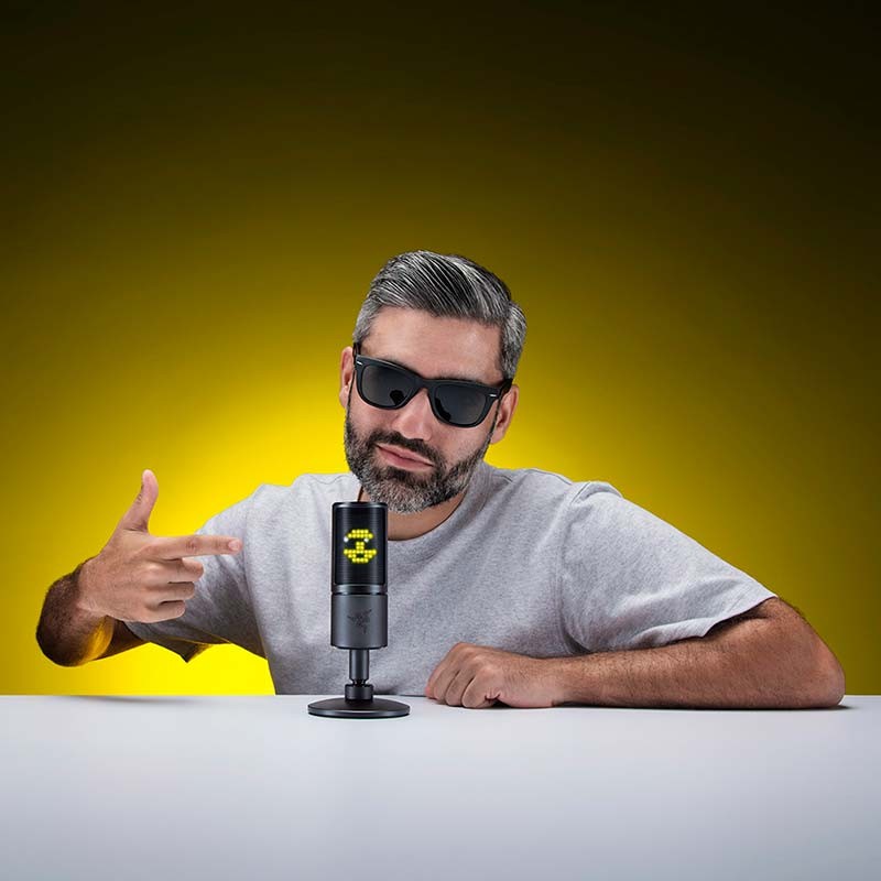 Microfone Razer Seiren Emote com ecrã LED - Item4