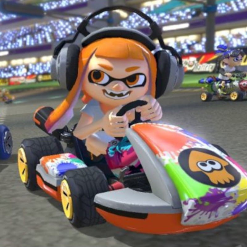 Nintendo Switch Blanco - Modelo OLED + Mario Kart 8 Deluxe + 12 Meses Online - Ítem6