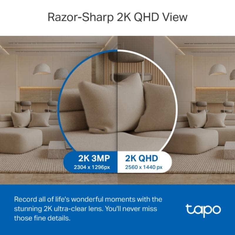 Caméra intérieure blanche sphérique TP-Link Tapo, objectif noir central, LED de statut, design pivotant pour vue 360° horizontale, compact et moderne.