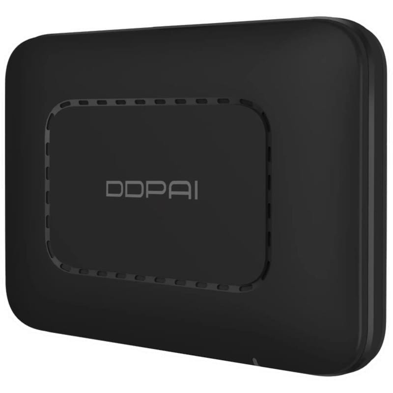 DDPAI 4G Cloud Box noir mat, boîtier compact rectangulaire aux bords arrondis, surface lisse avec logo central, fentes latérales discrètes pour ventilation. - Ítem