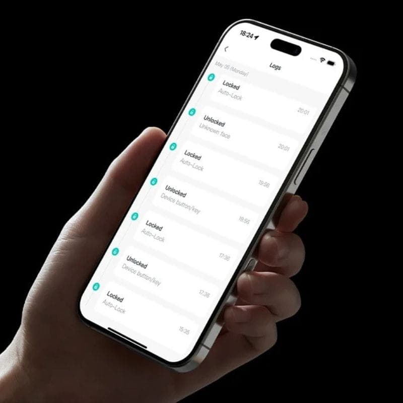 Tela de smartphone exibindo app da Fechadura inteligente SwitchBot Lock Ultra Prateado, com registros de travamento e desbloqueio em interface limpa e moderna
