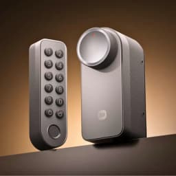 Fechadura inteligente Xiaomi Self-Install com teclado incluído: corpo metálico cinza, botão giratório grande, teclado numérico 0-9 iluminado e design