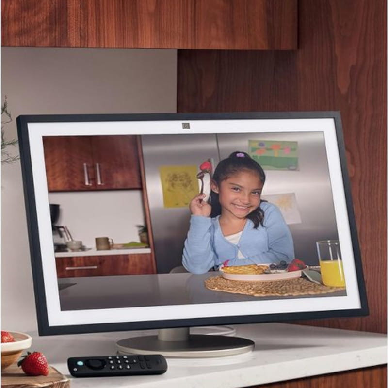 Amazon Echo Show 15 2025 pantalla 15.6 Full HD con cámara superior, widgets y apps; marco negro tipo cuadro. Incluye mando por voz Alexa y Fire TV - Ítem5