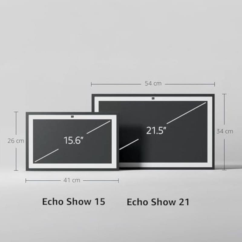 Pantalla inteligente Amazon Echo Show 15 2025 de 15.6 pulgadas Full HD con marco blanco y cámara frontal, comparada junto a un modelo de 21.5 pulgadas