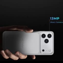 Hotwav A17 Pro Max 4GB 128GB preto com módulo traseiro prateado, três câmeras destacadas e sensor 13MP, design elegante e minimalista