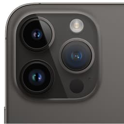 Gros plan sur module photo triple du iPhone 14 Pro Max noir spatial reconditionné état premium, lentilles larges et téléobjectif avec flash intégré