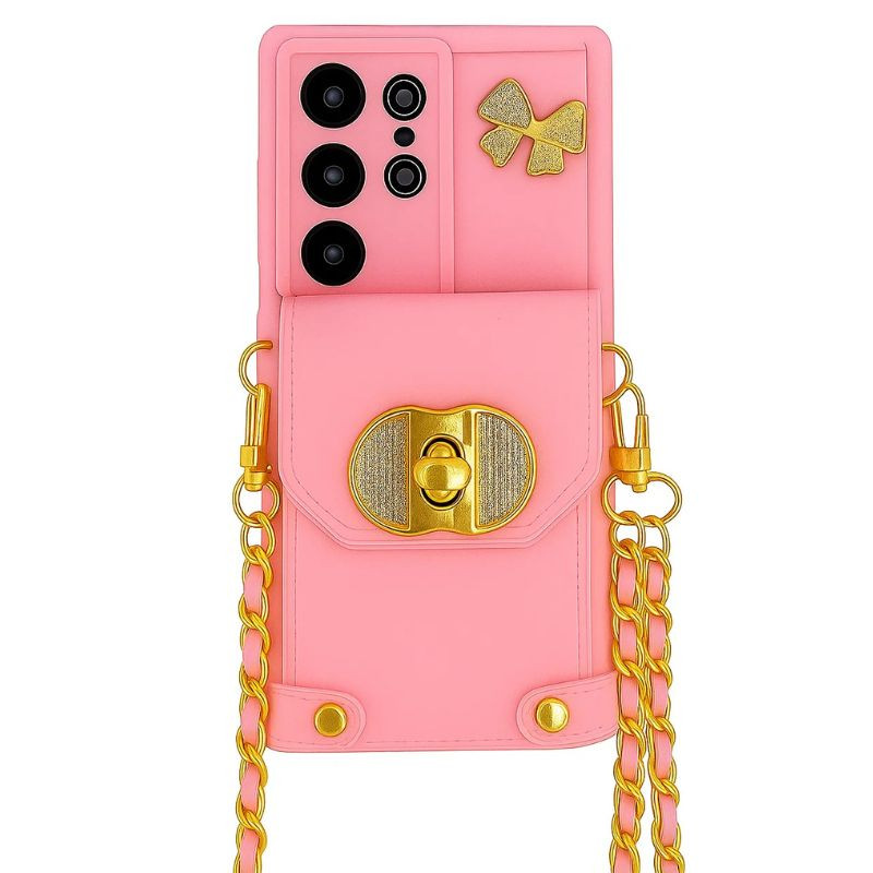 Capa carteira rosa para Samsung Galaxy A56 com bolso frontal, fecho dourado, correntes pendentes e laço decorativo dourado; estilo coquette elegante - Item