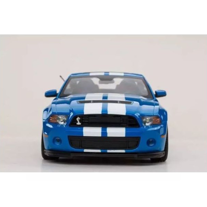 RASTAR R/C 1:14 Ford Shelby GT500 azul com listras brancas, teto preto e rodas esportivas; controle remoto em formato de volante com antena longa - Item4