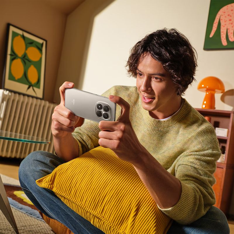 Xiaomi Redmi Note 15 Pro 5G 8GB/256GB Azul con pantalla perforada, marco fino y módulo de triple cámara trasera grande con flash en acabado mate elegante - Ítem8