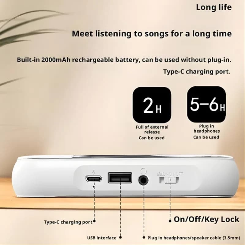 KC-918 leitor de CD portátil branco com Bluetooth, porta USB, entrada fone 3,5 mm, chave On Off e porta Type-C; bateria 2000 mAh recarregável