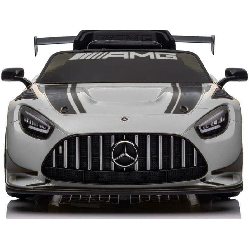 Mercedes AMG GT3 gris pour enfants avec calandre Panamericana, lignes sport noires, aileron arrière massif et pare-brise marqué AMG