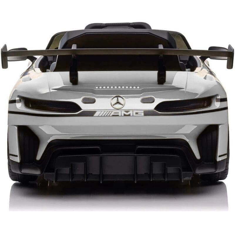 Mercedes AMG GT3 gris pour enfants, avant agressif, logo AMG, grand aileron, LED frontales, diffuseur sport, détails réalistes, style course miniature