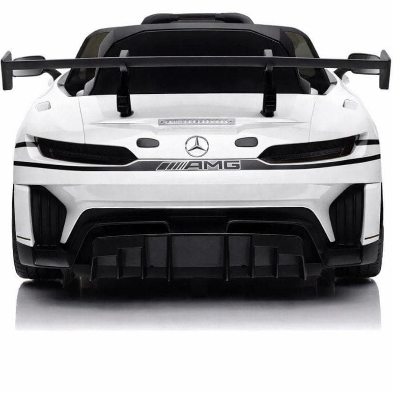 Mercedes AMG GT3 Blanc pour enfants, vue arrière agressive avec aileron XXL, diffuseur sport, logo étoile, bandes noires et feux LED affinés