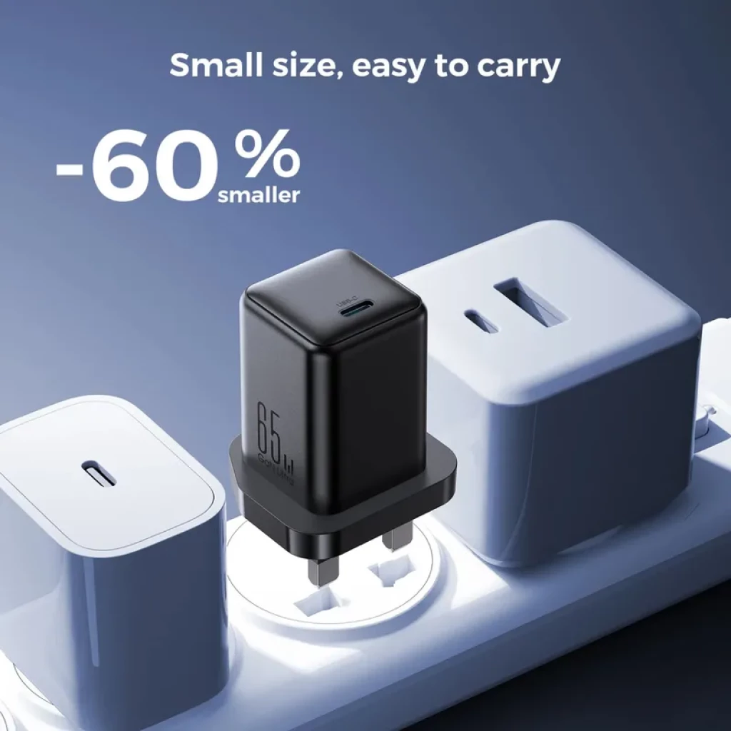 Joyroom Cargador 65W USB-C Negro, adaptador compacto con puerto USB-C verde, acabado mate, clavija europea y diseño angular moderno - Ítem4