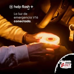 Help Flash IOT Plus V16 branca, luz de emergência conectada, 250 candelas, homologada DGT 3.0, geolocalizável, design compacto para uso rápido no carro