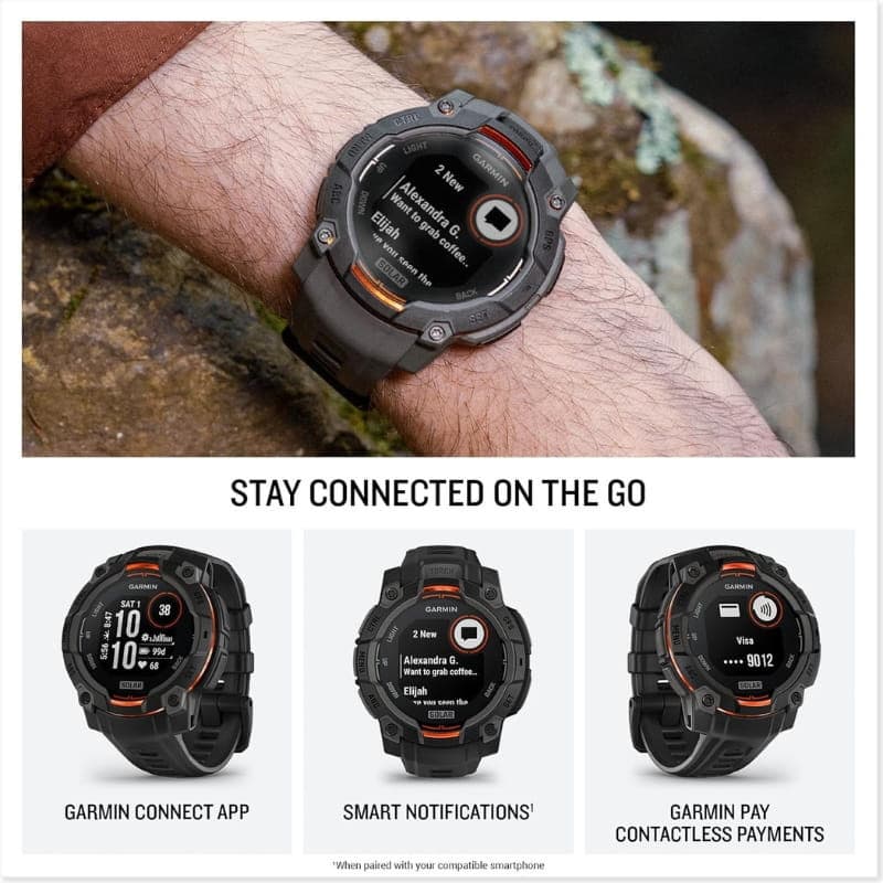Relógio Garmin Instinct 3 45 mm Solar preto com pulseira de silicone preta, mostrador robusto, botões laterais, detalhes laranja e tela monocromática GPS